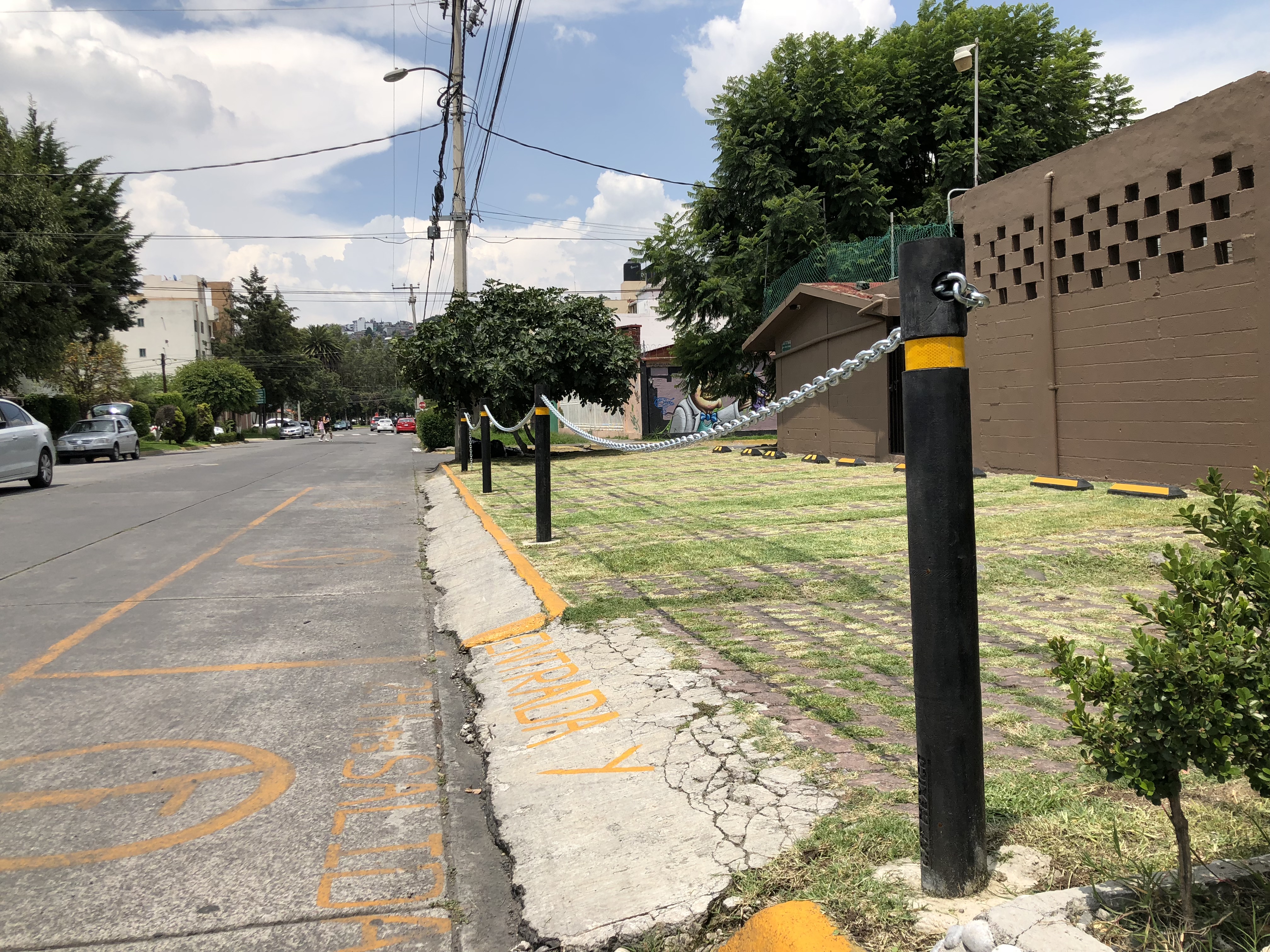 Postes para Confinamiento de Áreas - Cap México